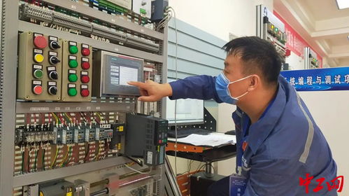 包頭市“工匠杯”電工企業(yè)智能工廠方向職業(yè)技能比賽圓滿(mǎn)落幕，計(jì)算機(jī)信息技術(shù)咨詢(xún)服務(wù)助力產(chǎn)業(yè)升級(jí)